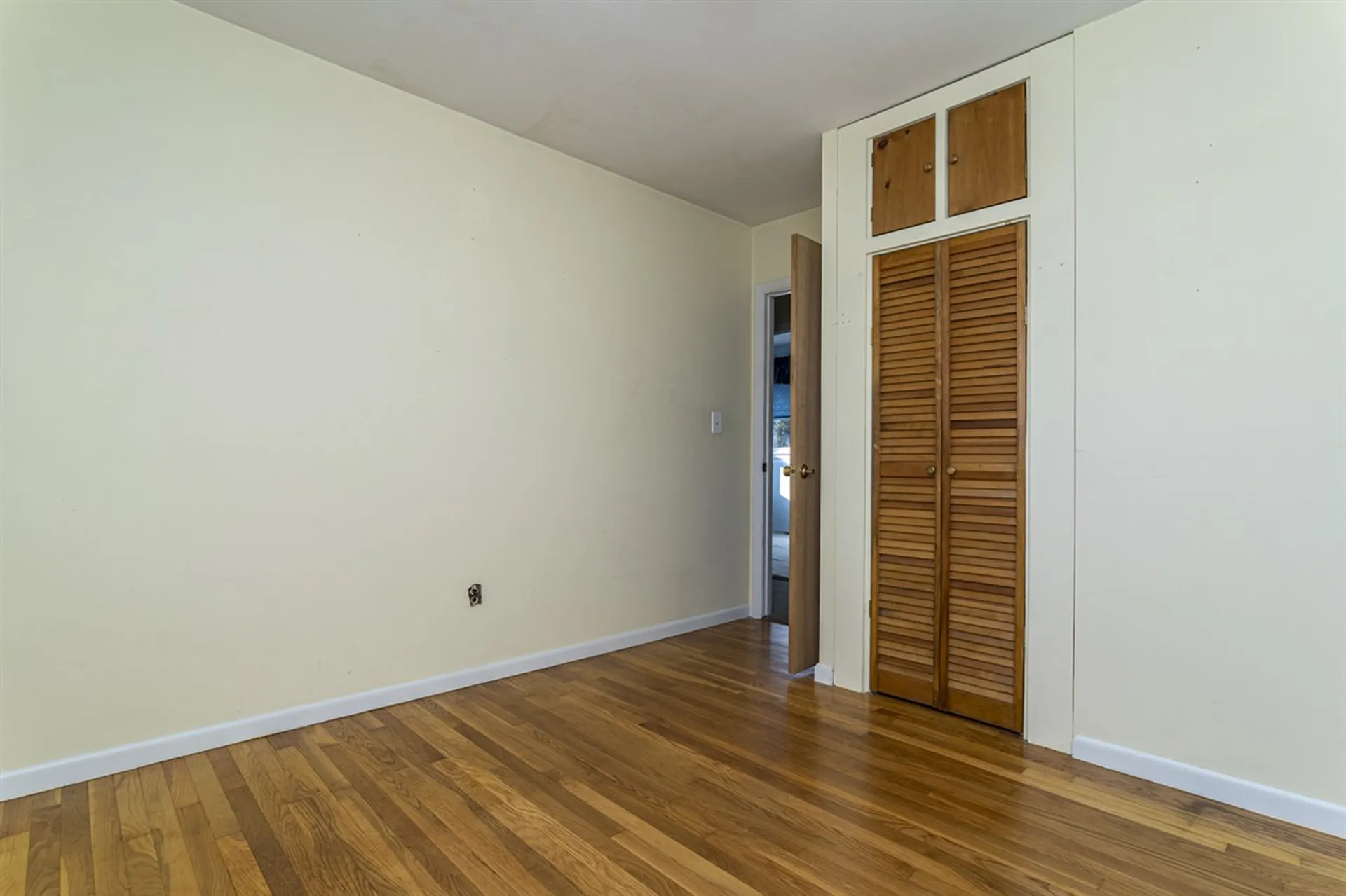 22 Applevale Drive Dover NH 03820