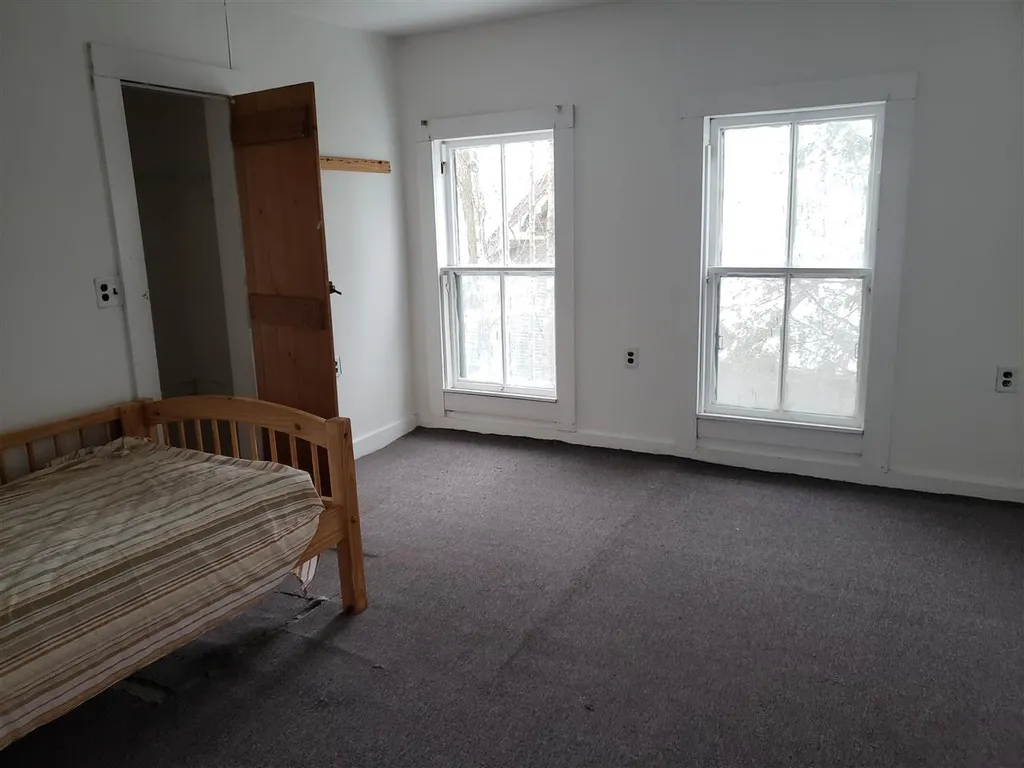 29 South Avenue Orleans VT 05860