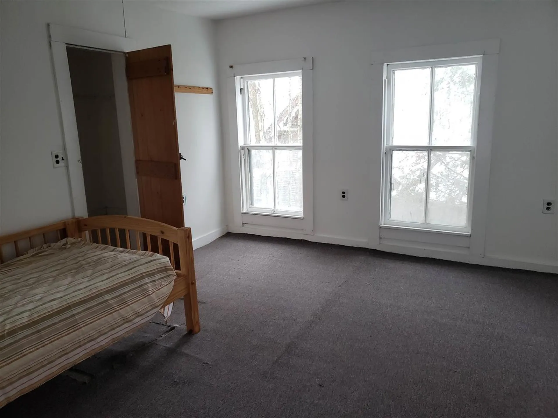 29 South Avenue Orleans VT 05860
