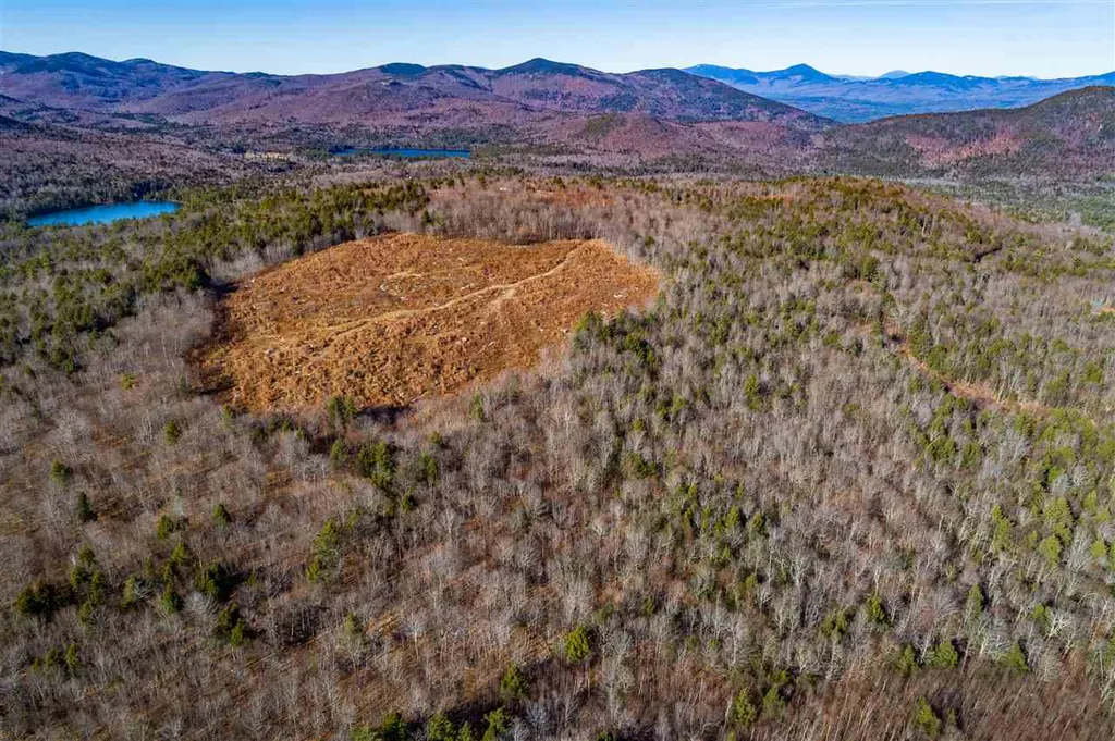 85 Knox Mountain Road Ossipee NH 03864
