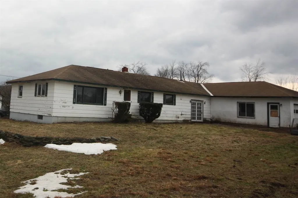 240 South Road Fairfield VT 05455