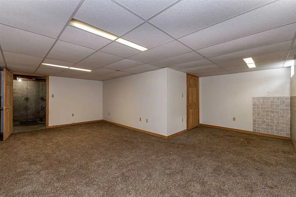 32 Dodge Street Rochester NH 03867