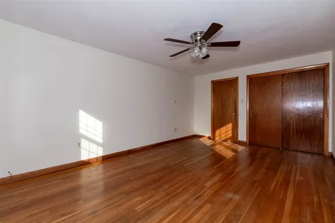32 Dodge Street Rochester NH 03867