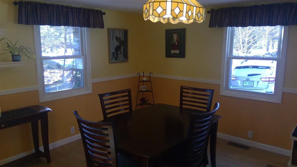 133 Canaan Road Strafford NH 03884