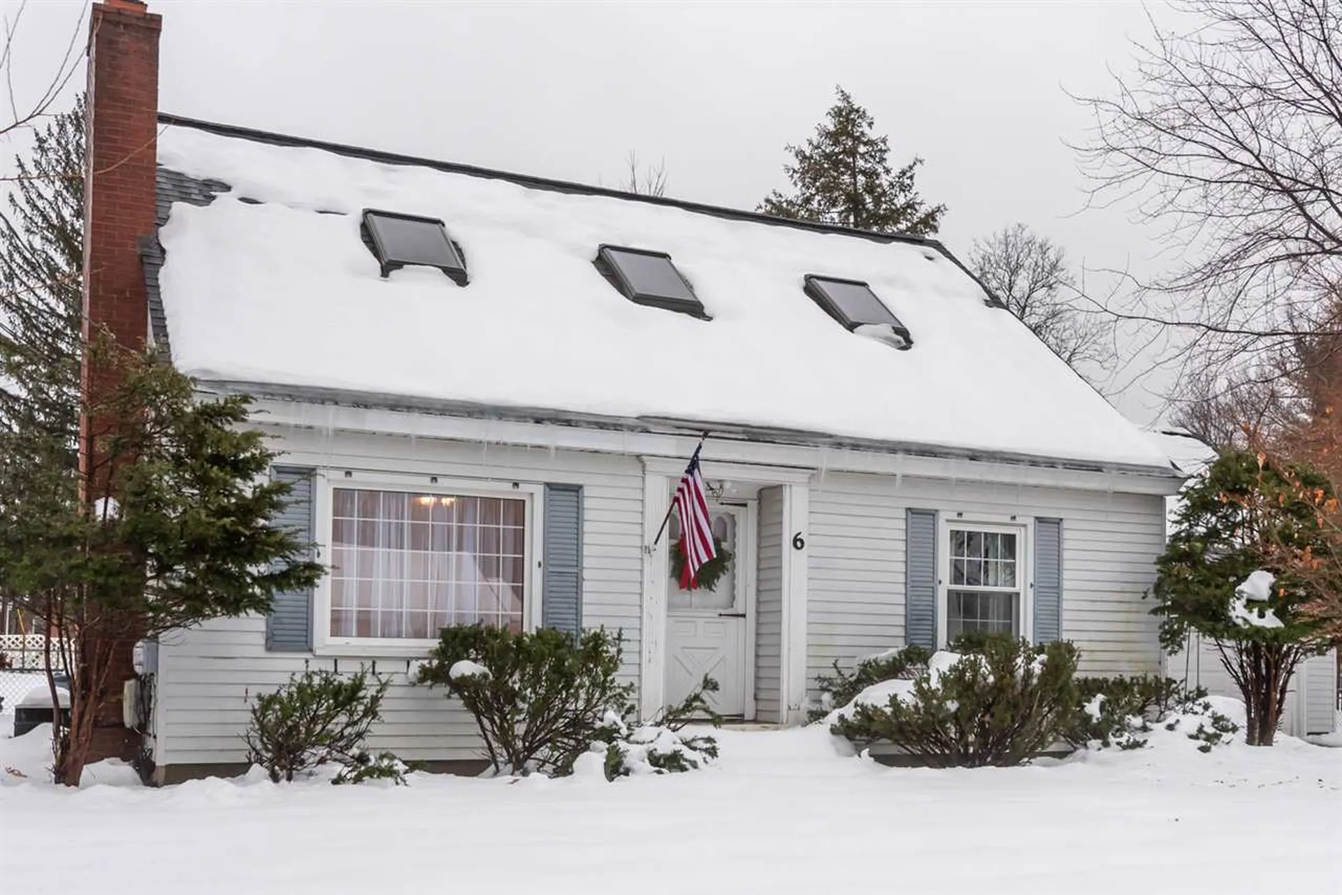 6 Rice Street Nashua NH 03060