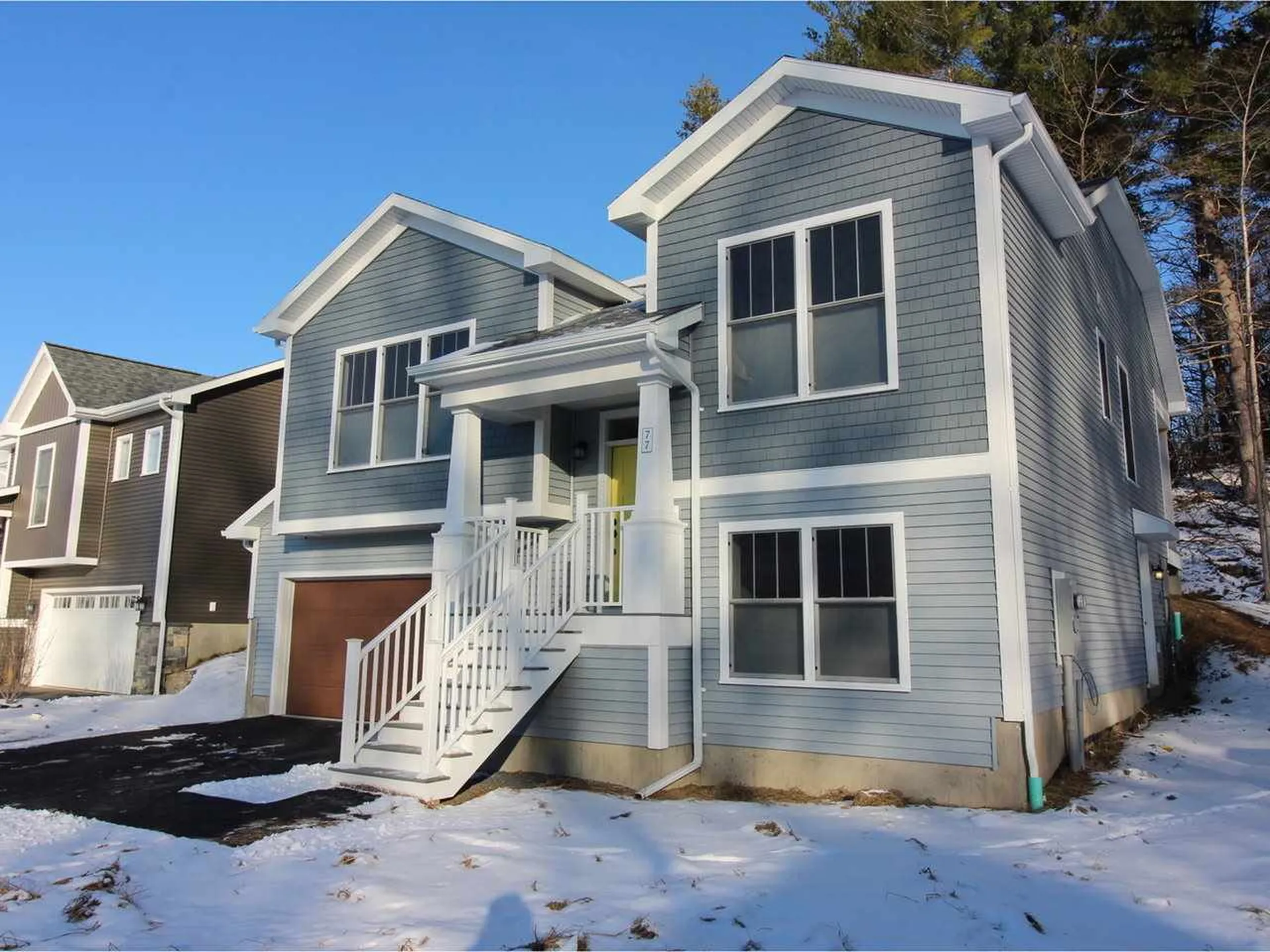 77 Ledge Way South Burlington VT 05403