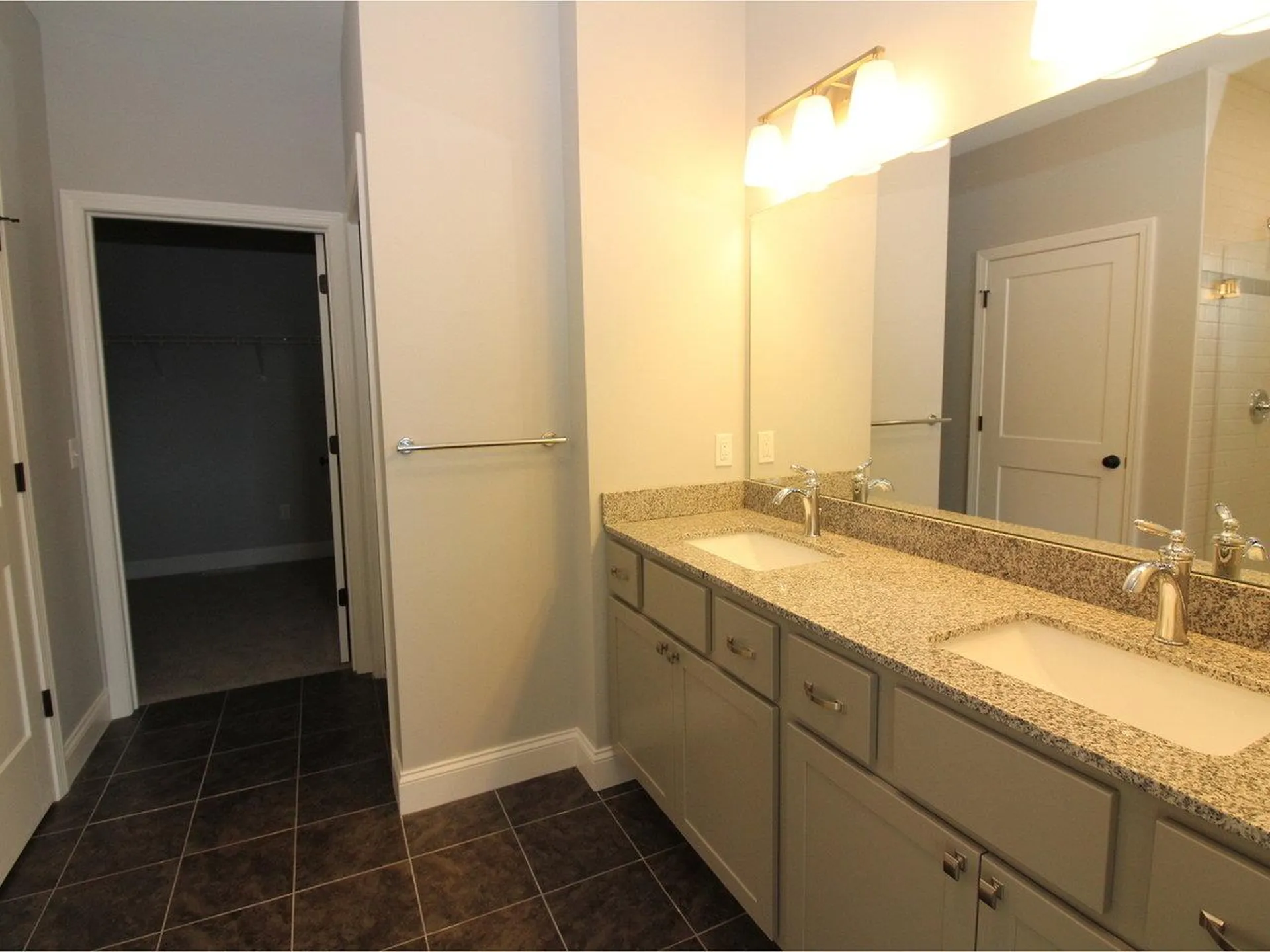 77 Ledge Way South Burlington VT 05403