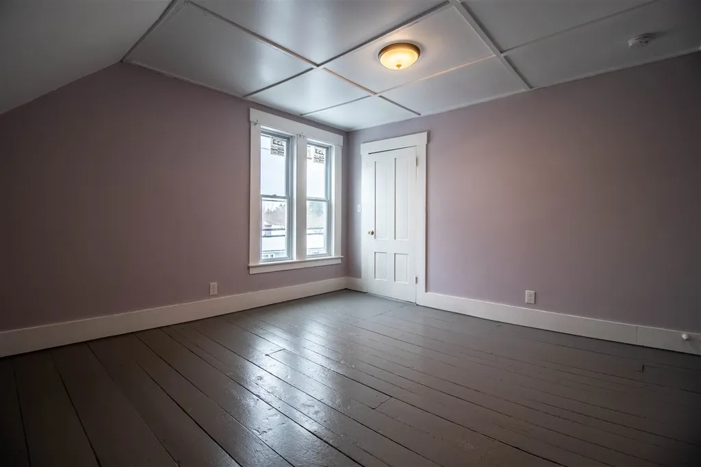 43 Walnut Street Rochester NH 03867