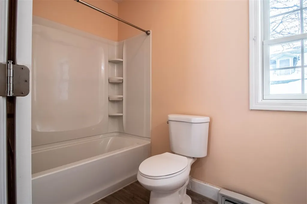 43 Walnut Street Rochester NH 03867