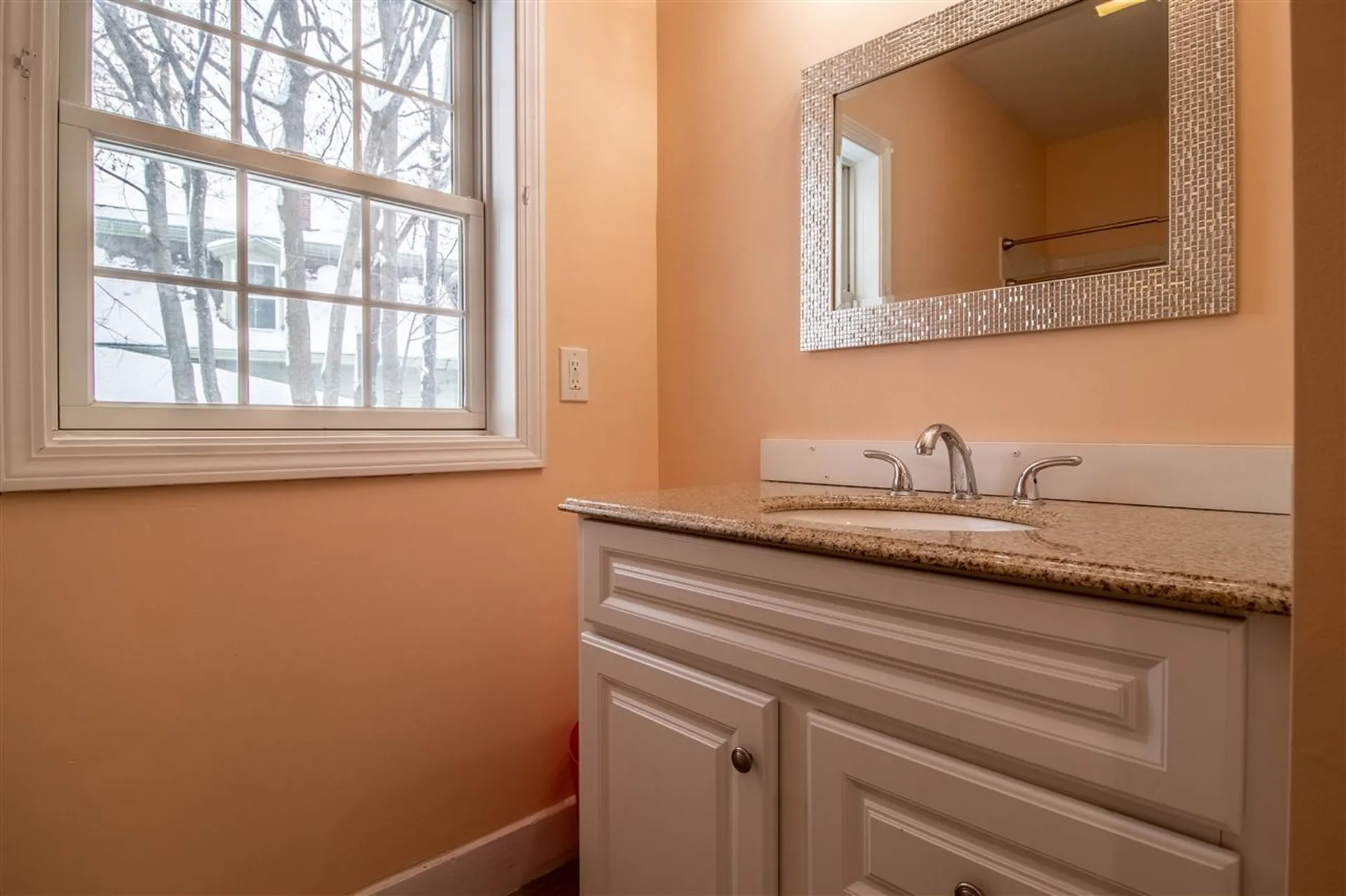 43 Walnut Street Rochester NH 03867