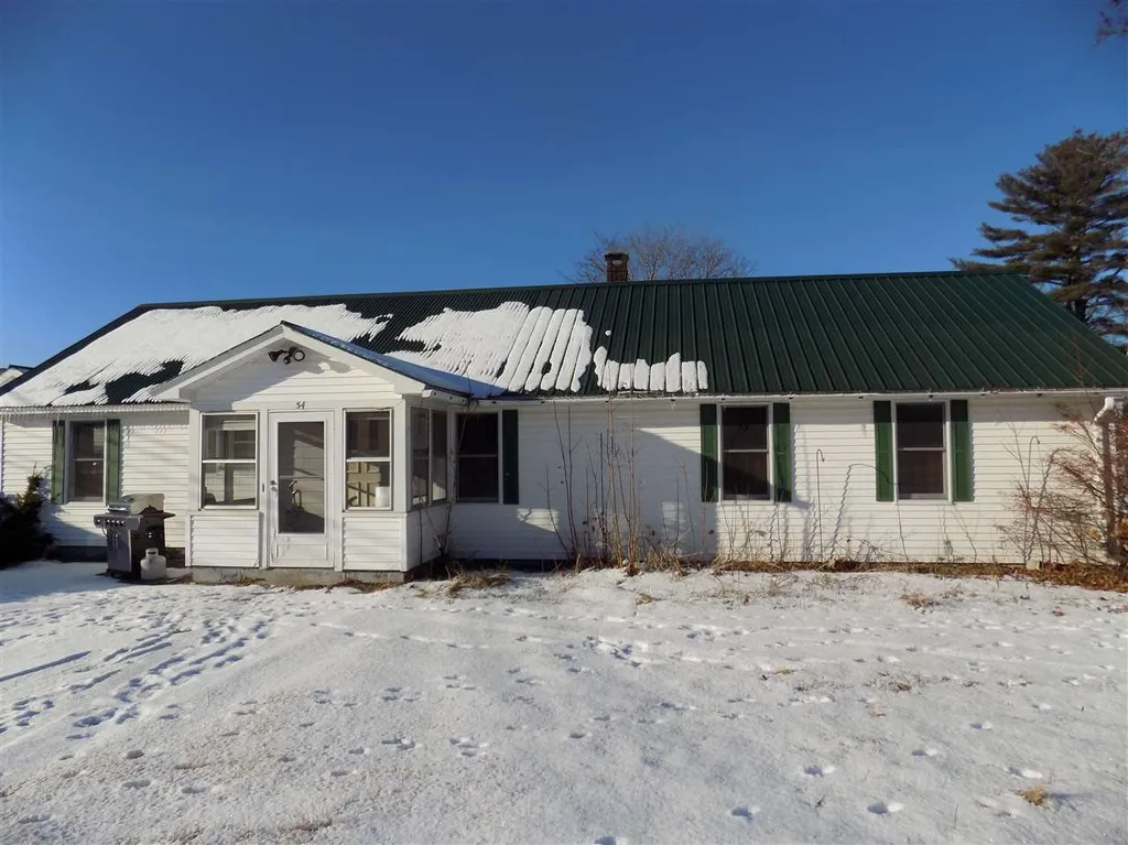 54 Hobbs Street Conway NH 03818