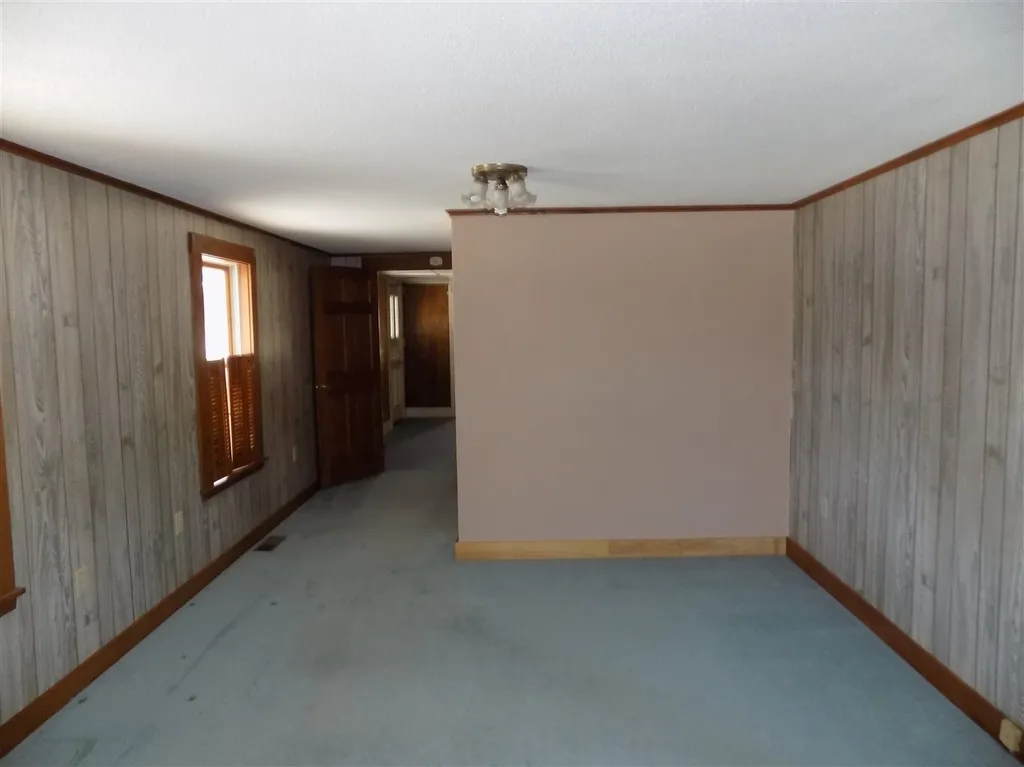 54 Hobbs Street Conway NH 03818