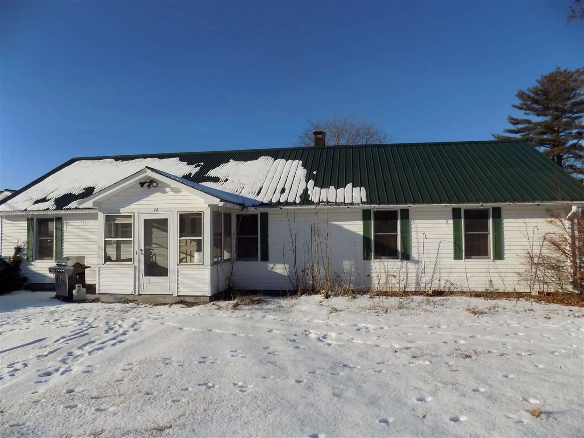 54 Hobbs Street Conway NH 03818