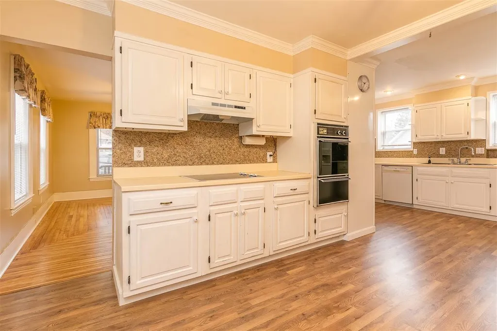 19 Maple Street Hooksett NH 03106