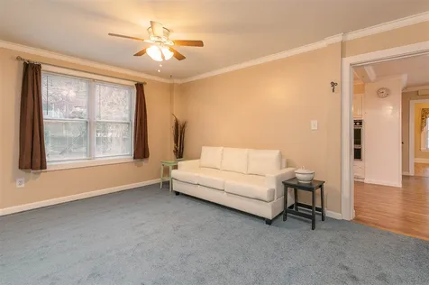 19 Maple Street Hooksett NH 03106
