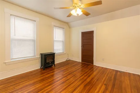 19 Maple Street Hooksett NH 03106