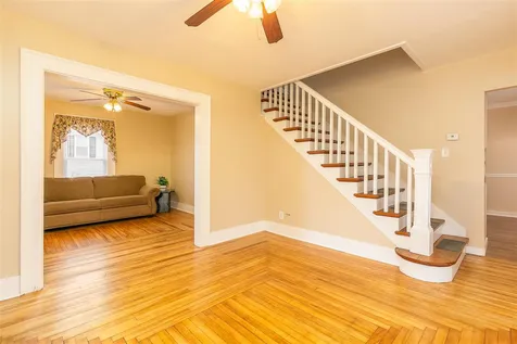 19 Maple Street Hooksett NH 03106