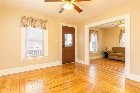 19 Maple Street Hooksett NH 03106