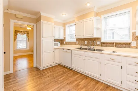 19 Maple Street Hooksett NH 03106