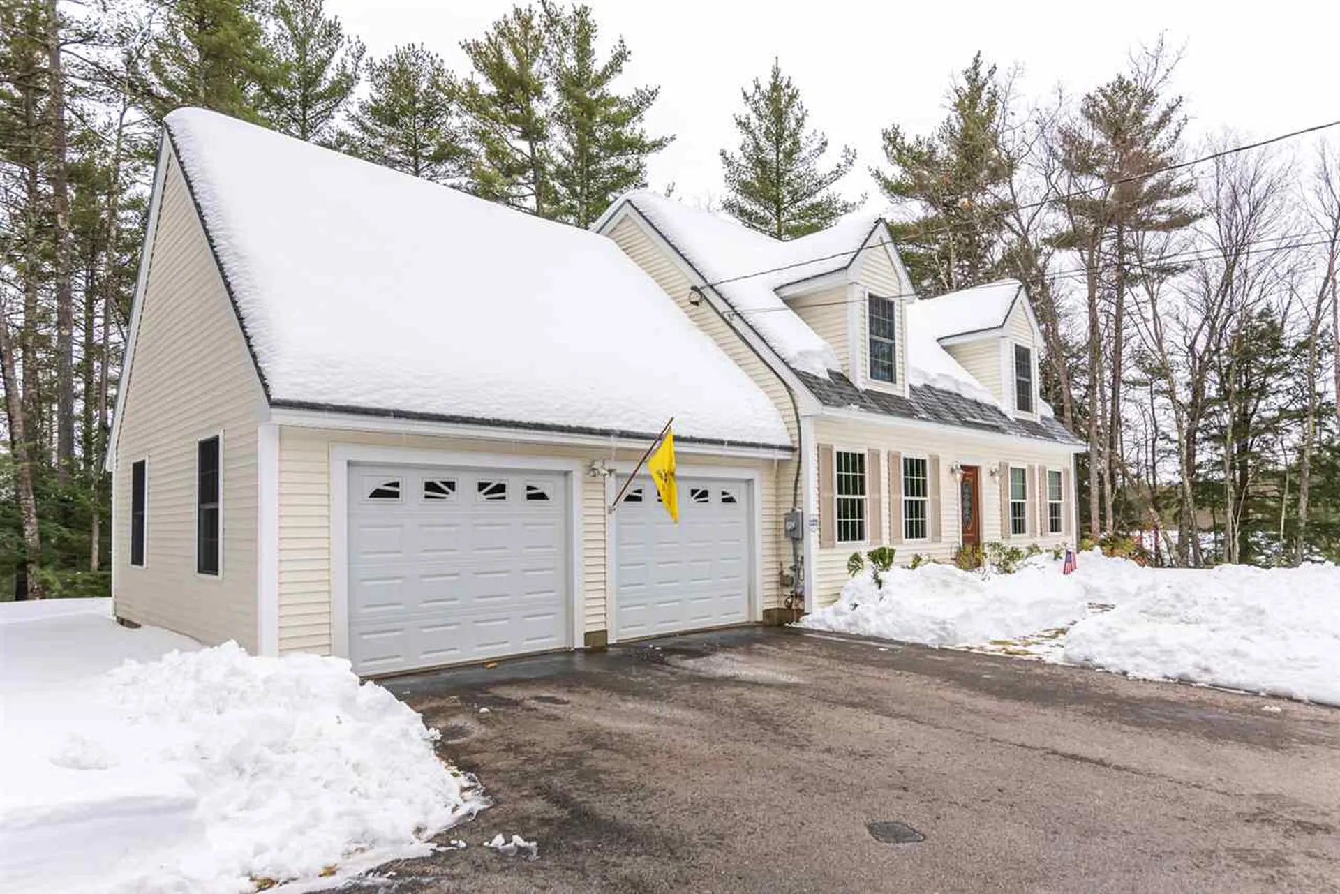24 Ames Road Brookline NH 03033