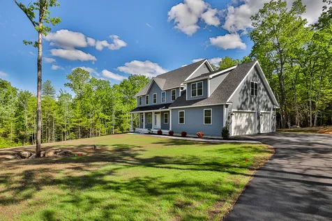 9 Eastman Drive Brookline NH 03033