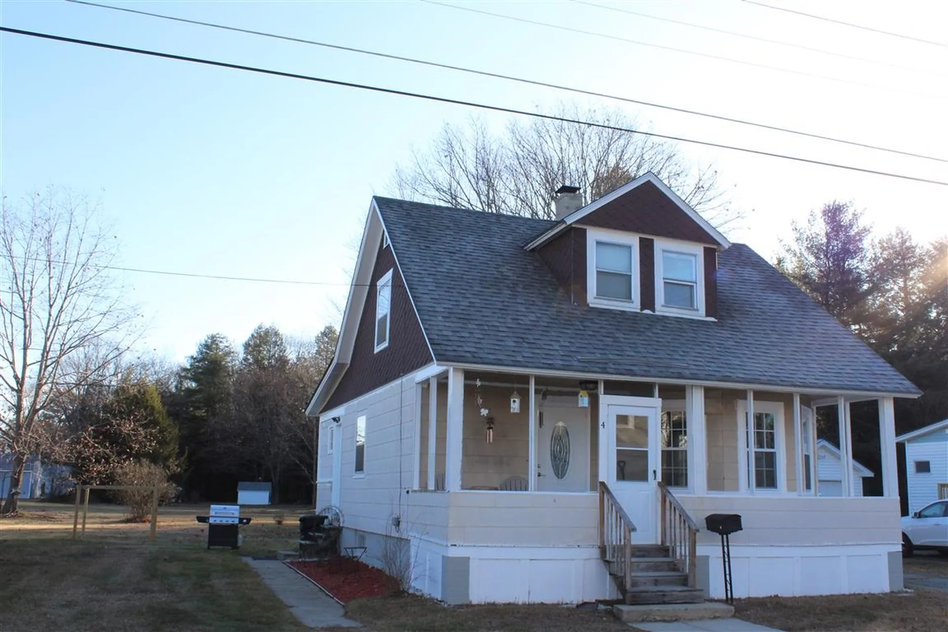 4 Beckwith Avenue Claremont NH 03743