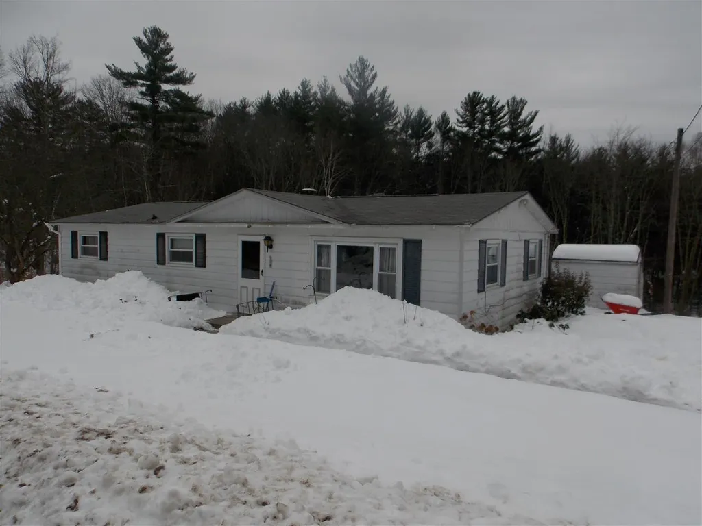 119 Harriman Hill Road Raymond NH 03077