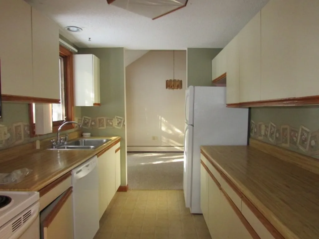 2393 Lake Shore Road Gilford NH 03249
