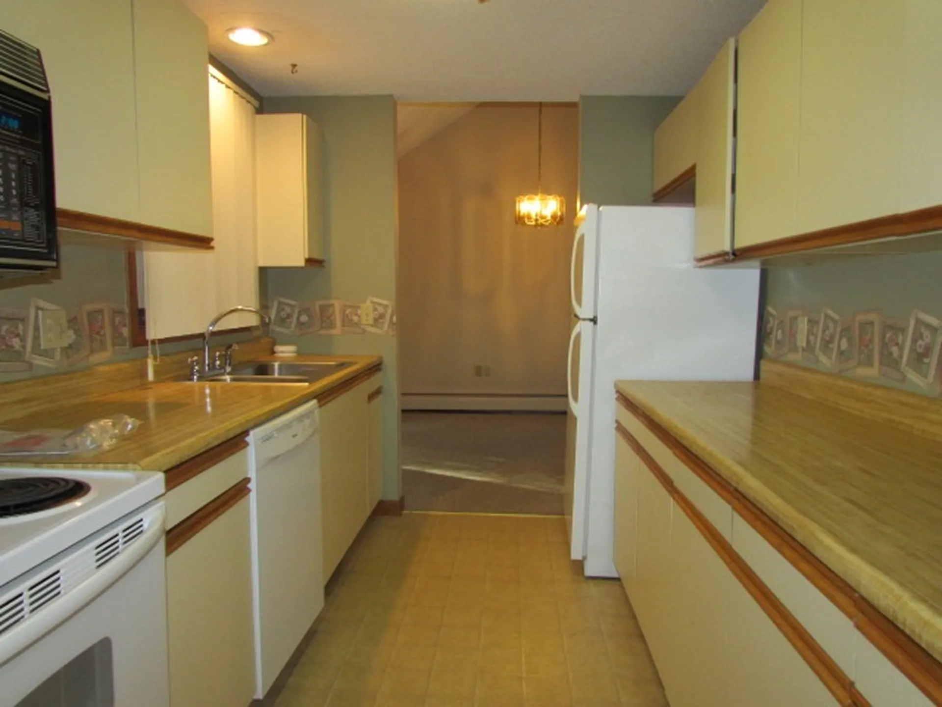 2393 Lake Shore Road Gilford NH 03249