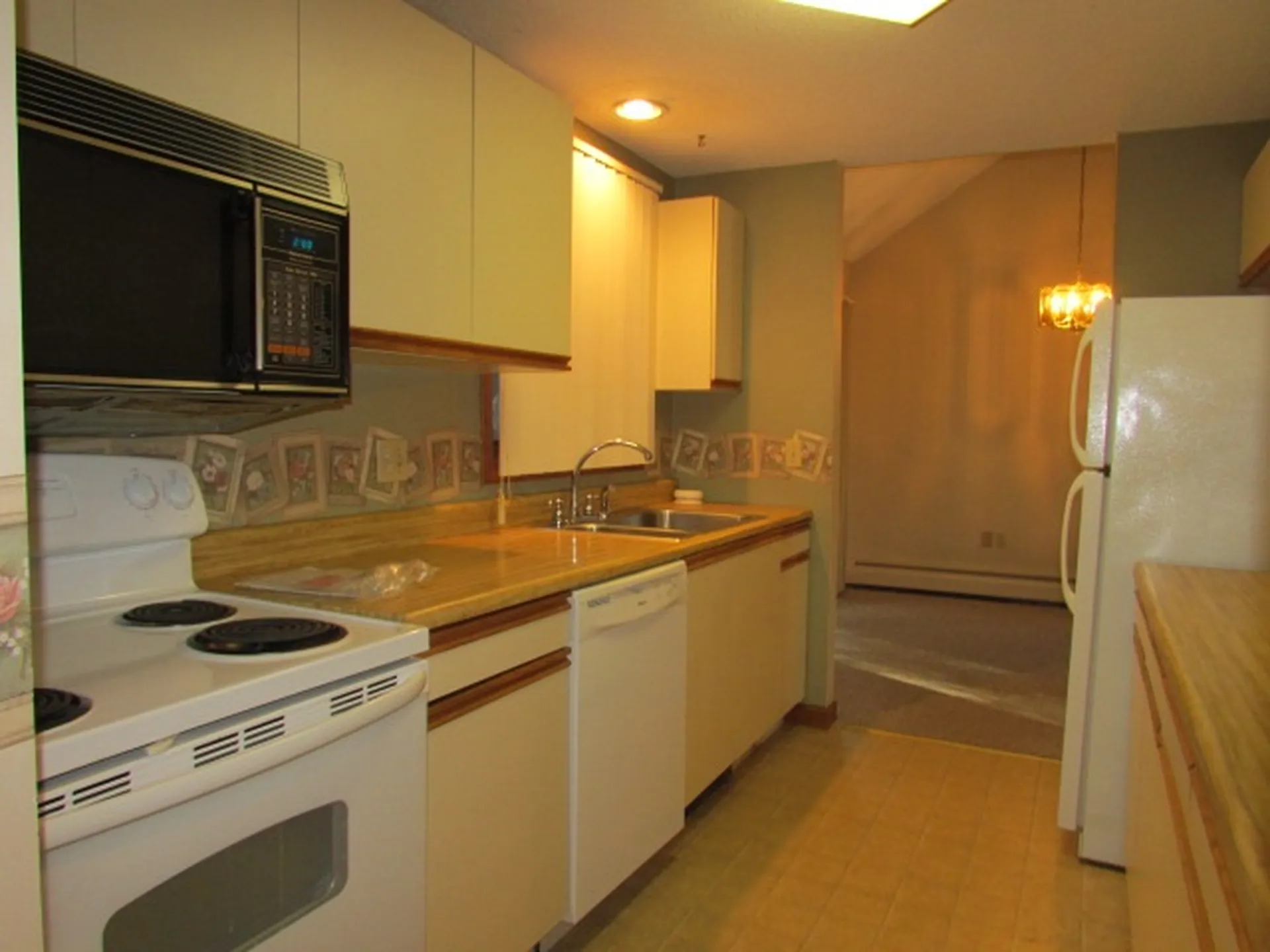 2393 Lake Shore Road Gilford NH 03249