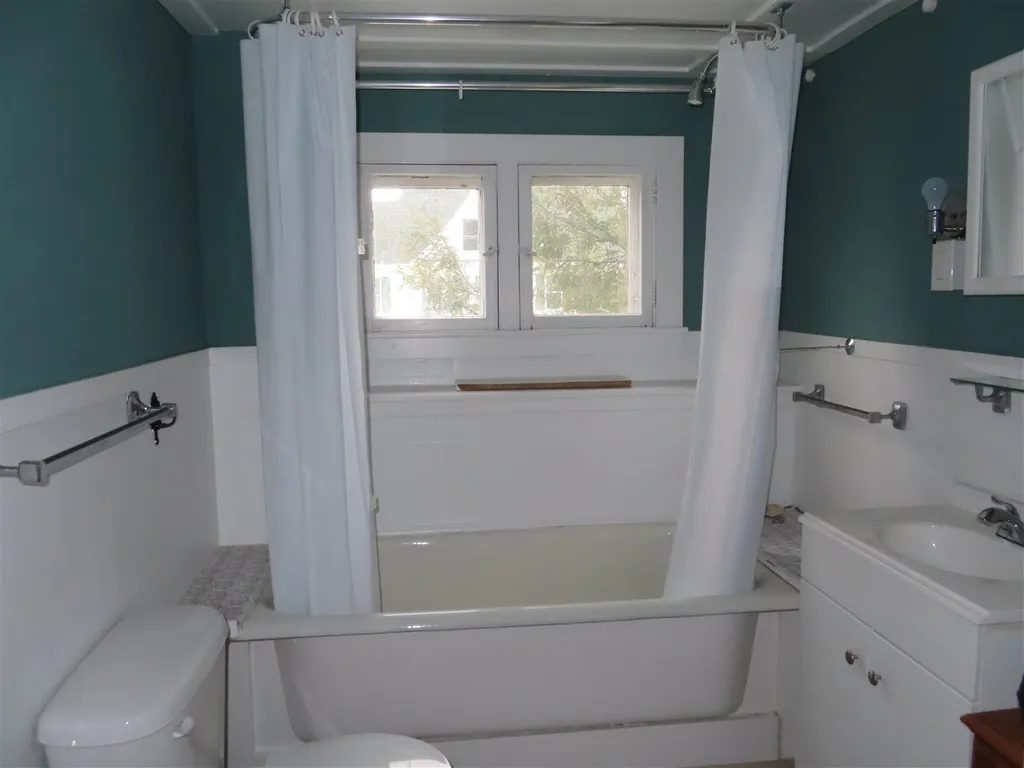 42 Beaver Street Keene NH 03431