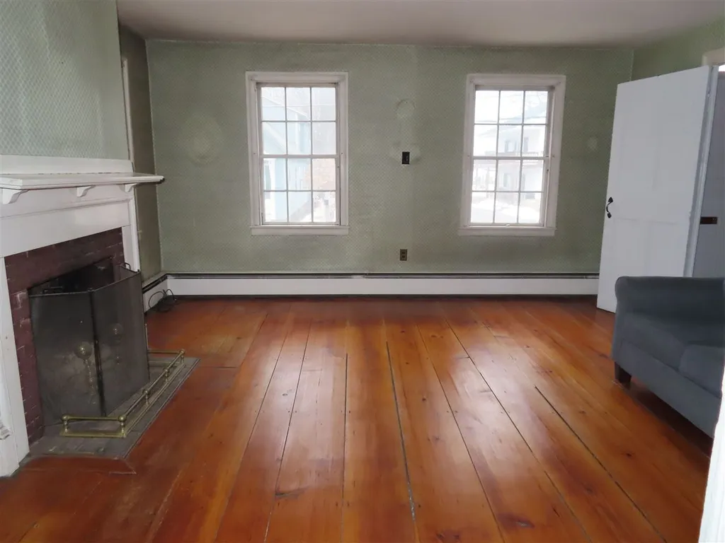 42 Beaver Street Keene NH 03431