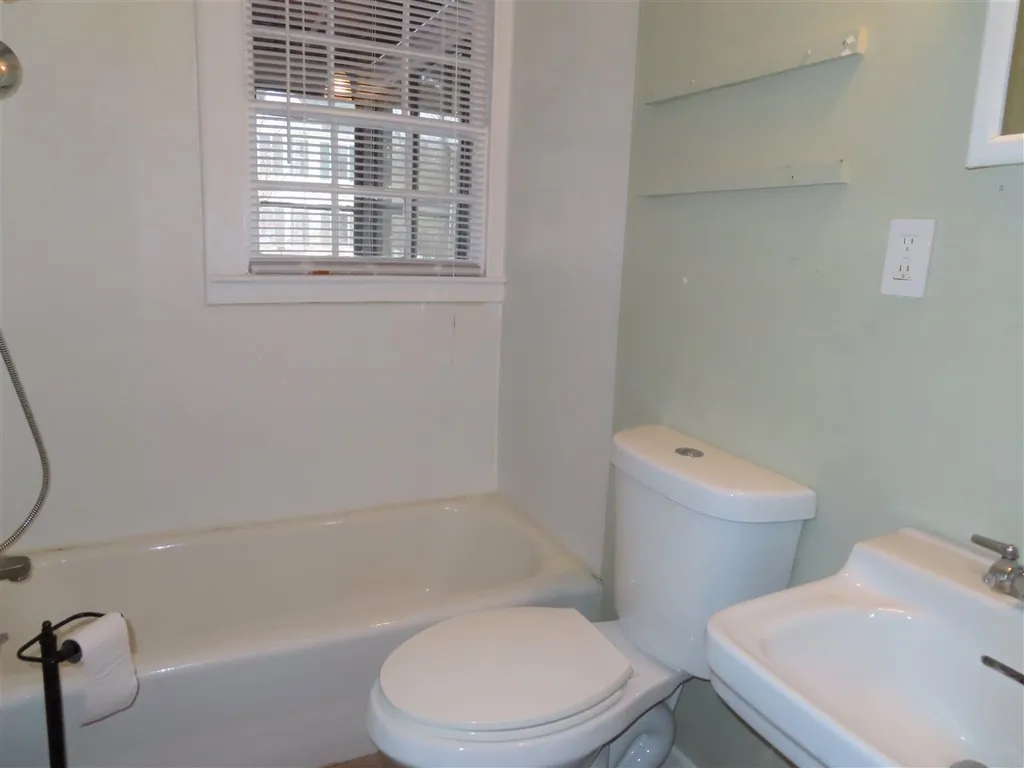 42 Beaver Street Keene NH 03431