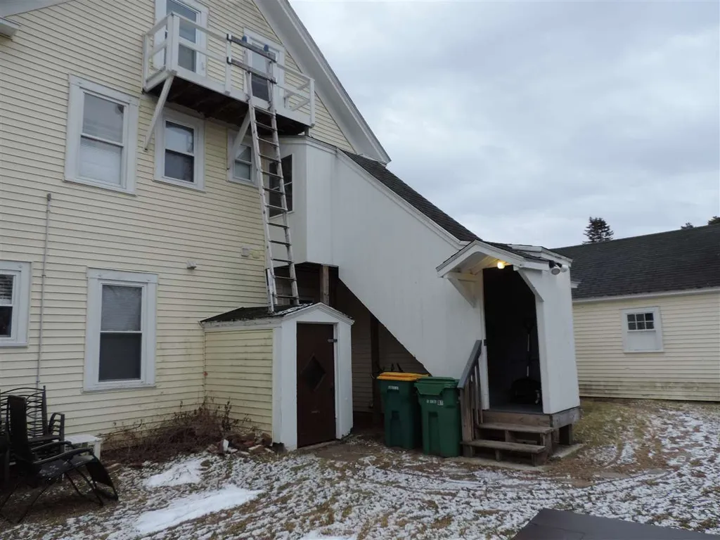 75-81 Maple Street Rochester NH 03867