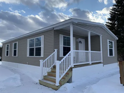 3 Country Lane Rochester NH 03867