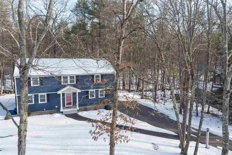 5 Ffrost Drive Durham NH 03824