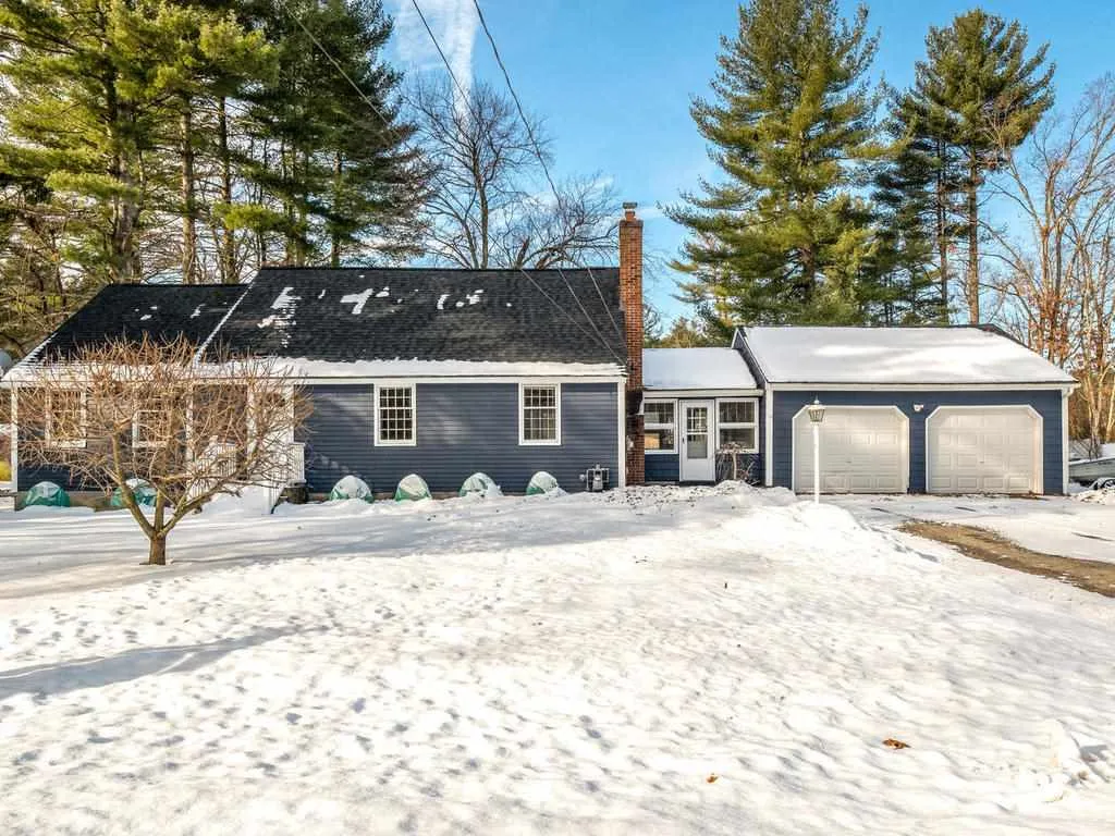 14 Fernwood Drive Merrimack NH 03054