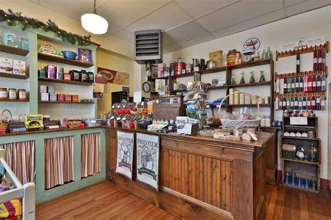 55 North Main Street Rochester VT 05767
