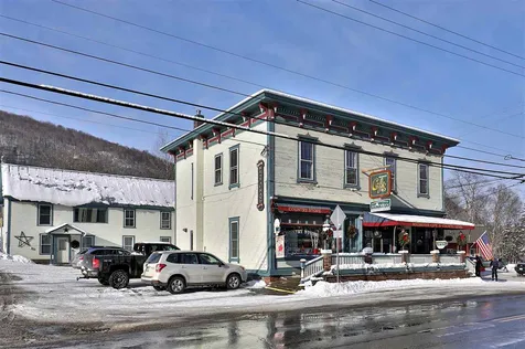 55 North Main Street Rochester VT 05767