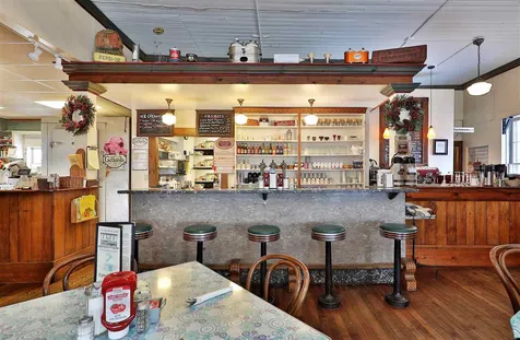 55 North Main Street Rochester VT 05767