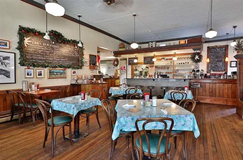55 North Main Street Rochester VT 05767