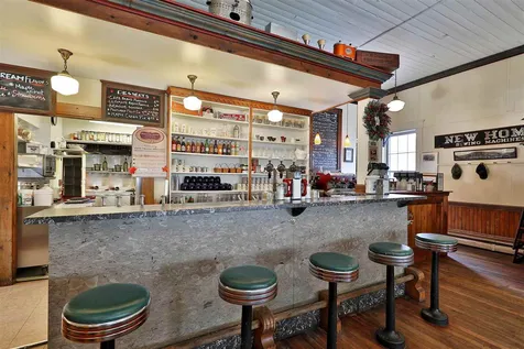 55 North Main Street Rochester VT 05767
