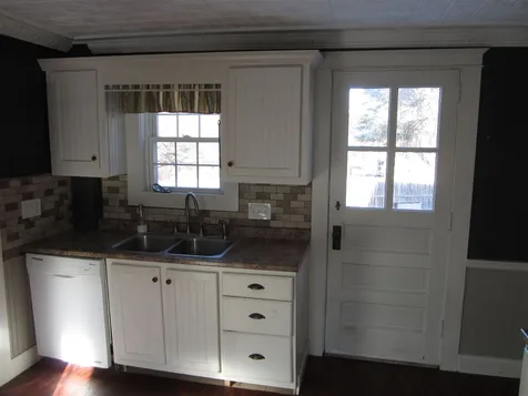 18 Christian Hill Road Swanzey NH 03446