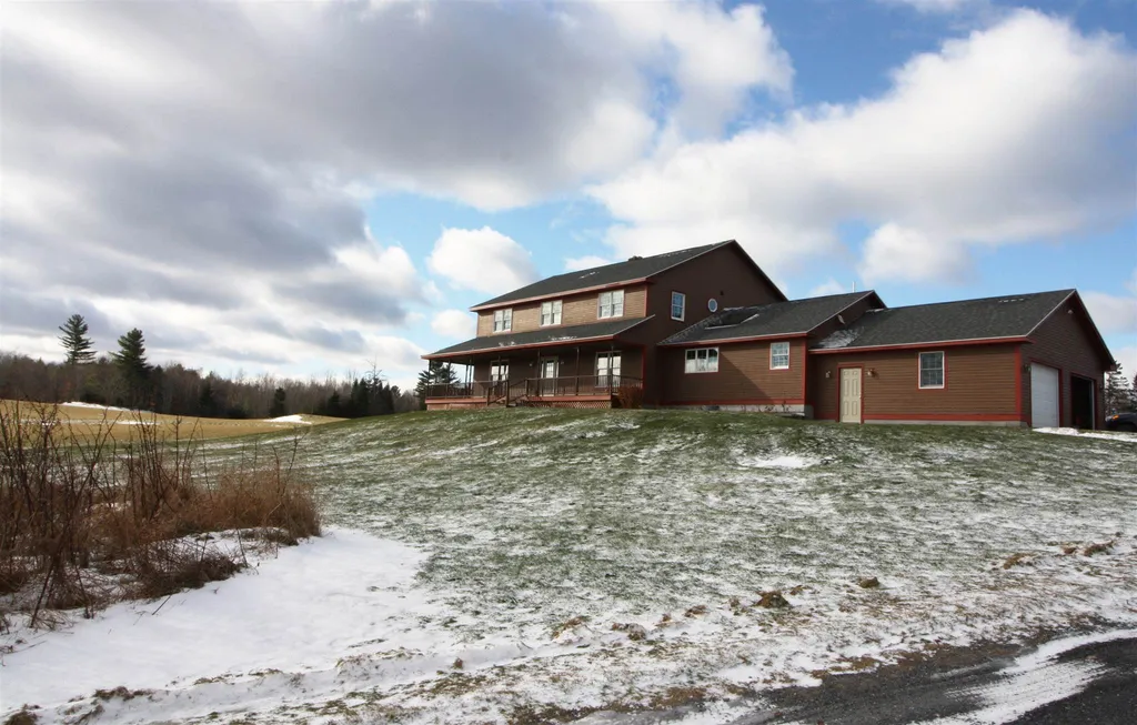 338 Johnson Road Marshfield VT 05658