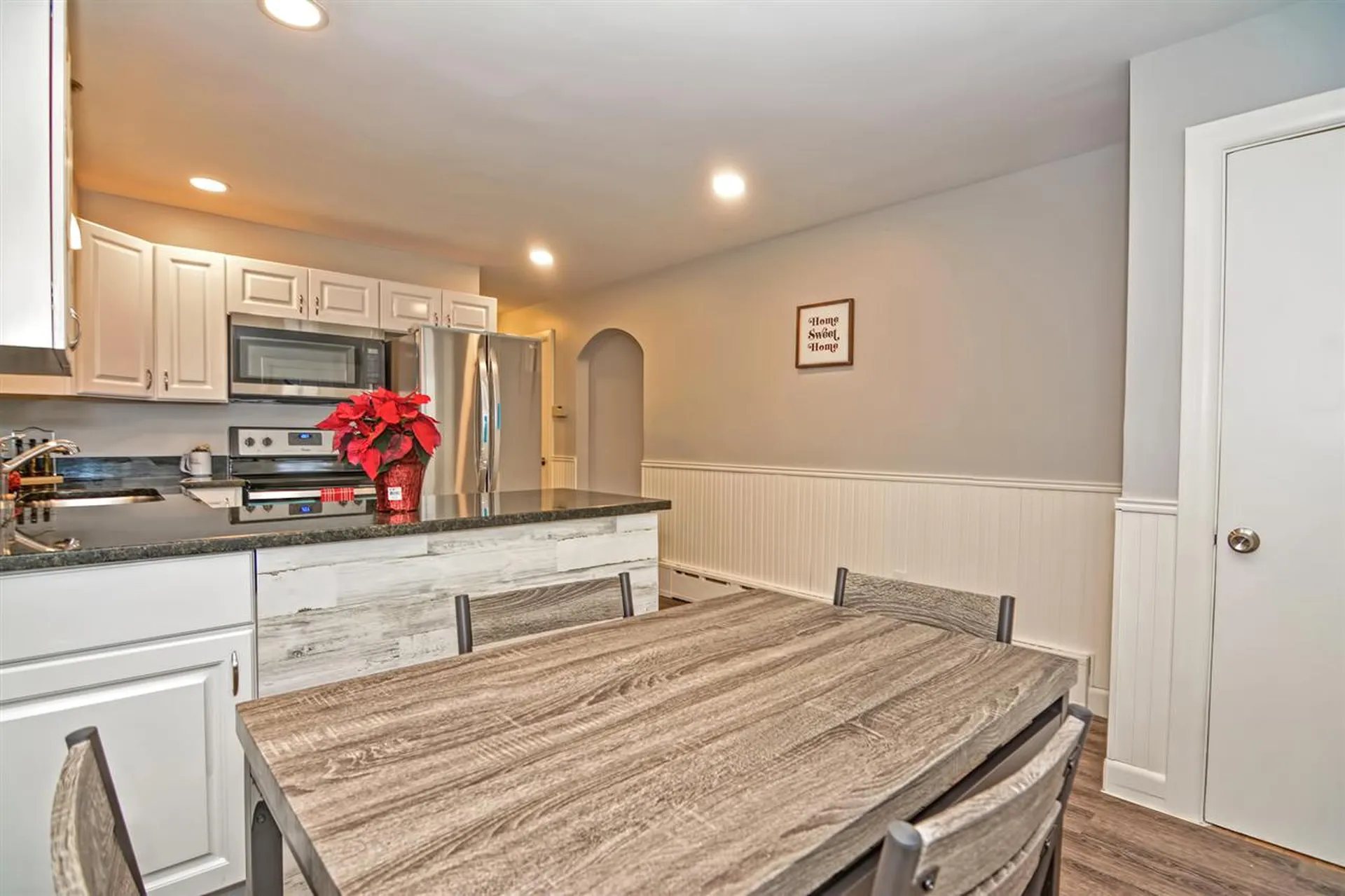 5 Gloria Street Rochester NH 03867