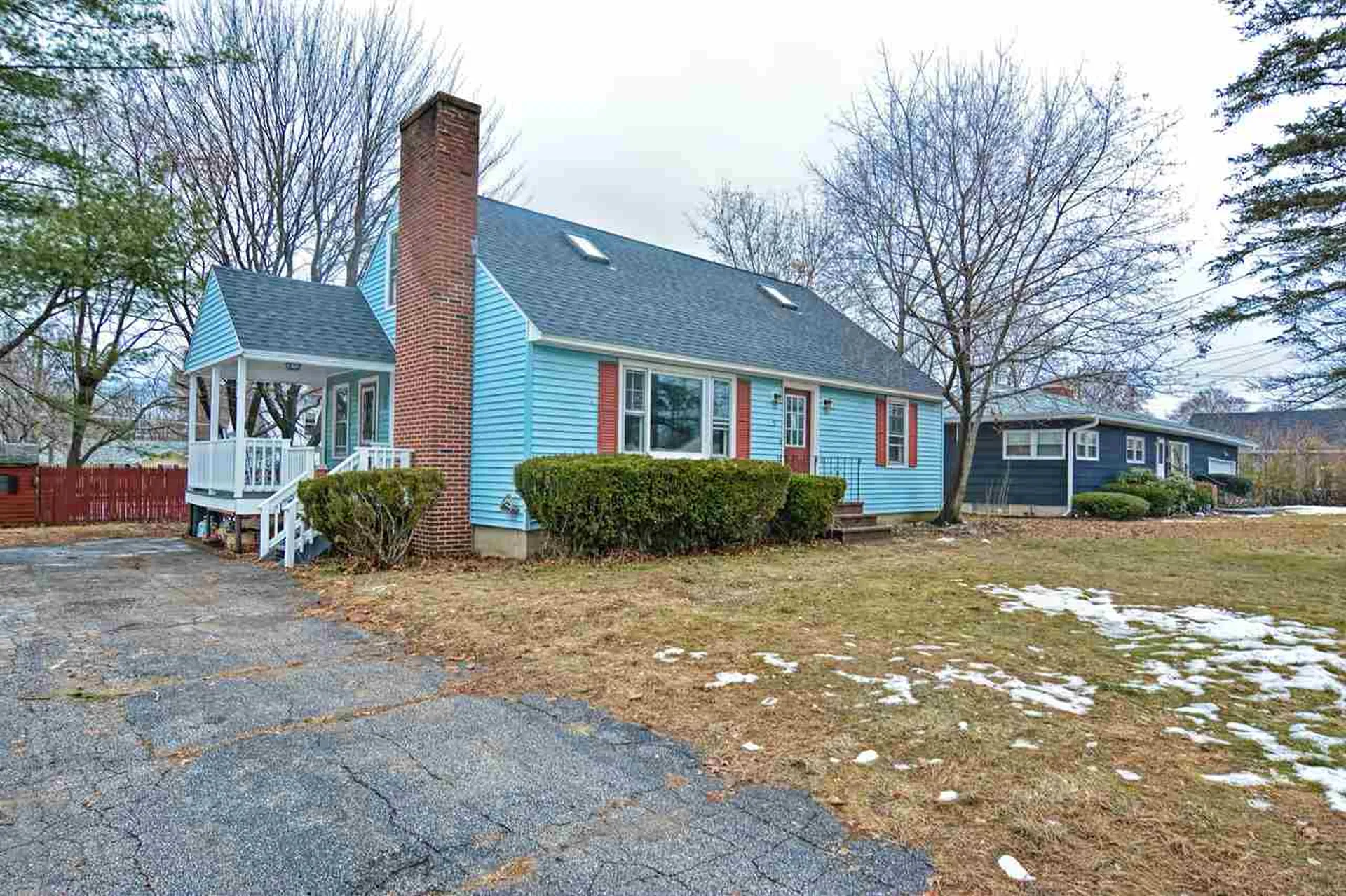 5 Gloria Street Rochester NH 03867