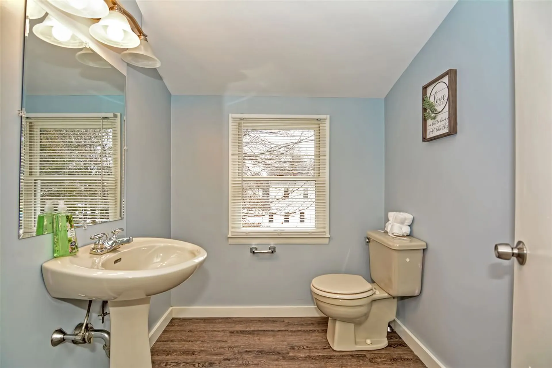 5 Gloria Street Rochester NH 03867