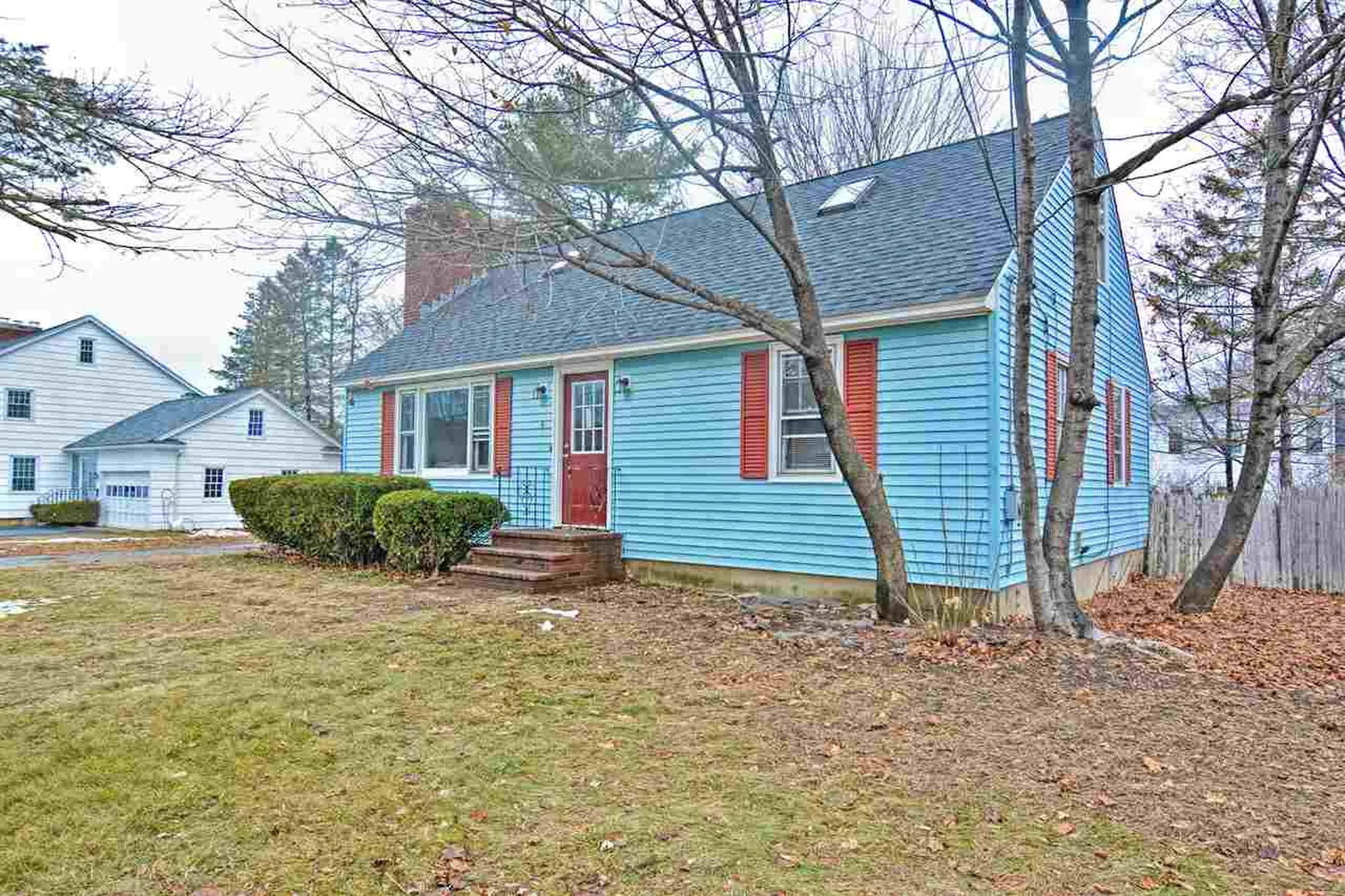 5 Gloria Street Rochester NH 03867