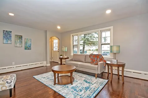 5 Gloria Street Rochester NH 03867