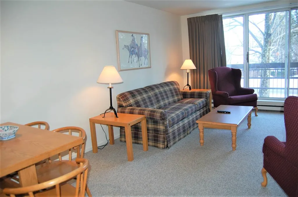161 Mountainside Drive Warren VT 05674
